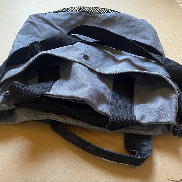 NEW Multifunction Beach Bag - Picture 8 of 10